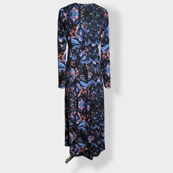 Express Paisley Boho Long Sleeve Maxi Dress - Picture 3 of 8